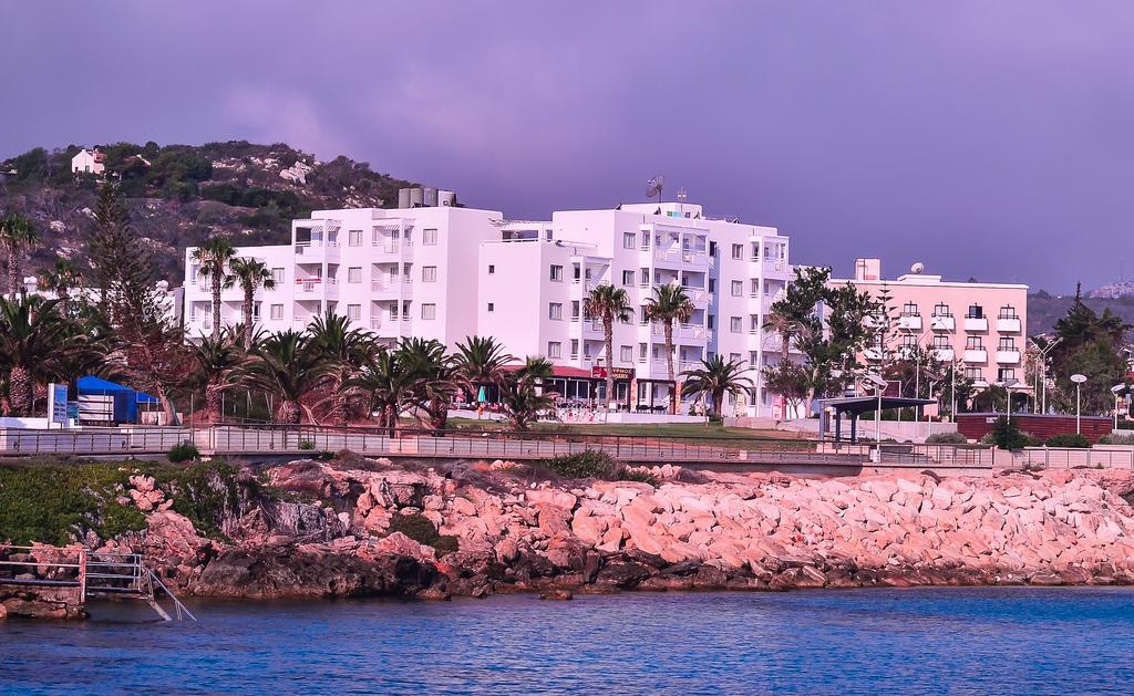 Astreas Beach Hotel Apartments Protaras Ngoại thất bức ảnh