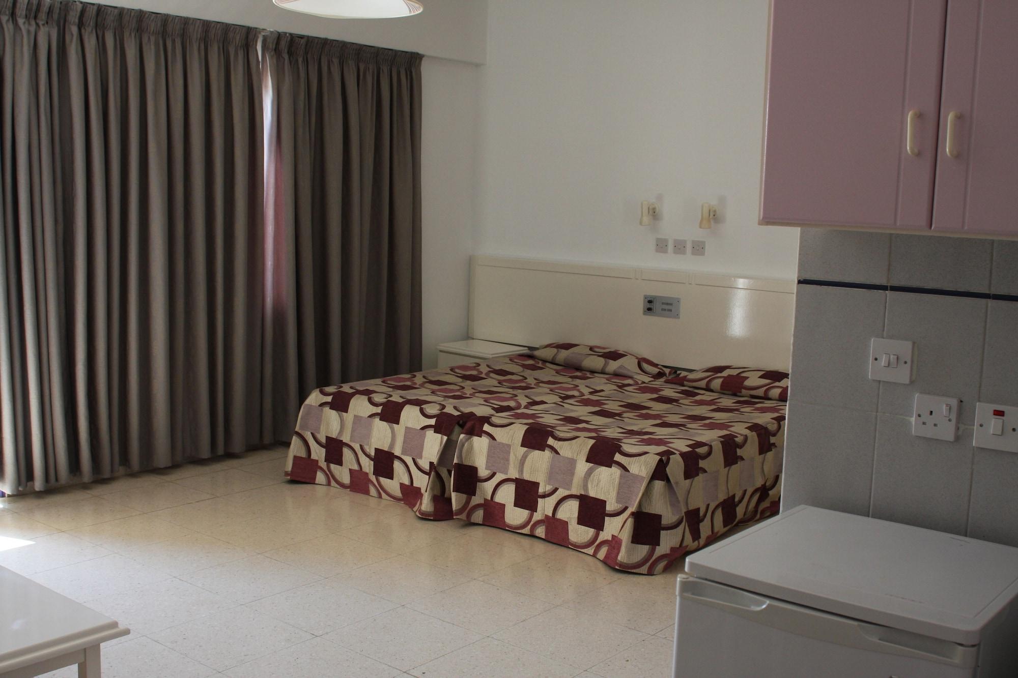 Astreas Beach Hotel Apartments Protaras Ngoại thất bức ảnh