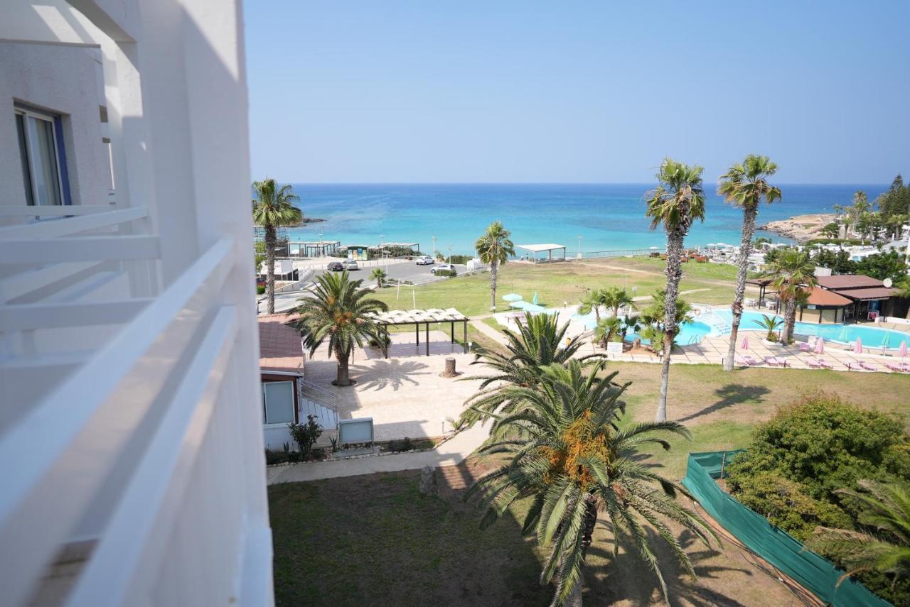 Astreas Beach Hotel Apartments Protaras Ngoại thất bức ảnh