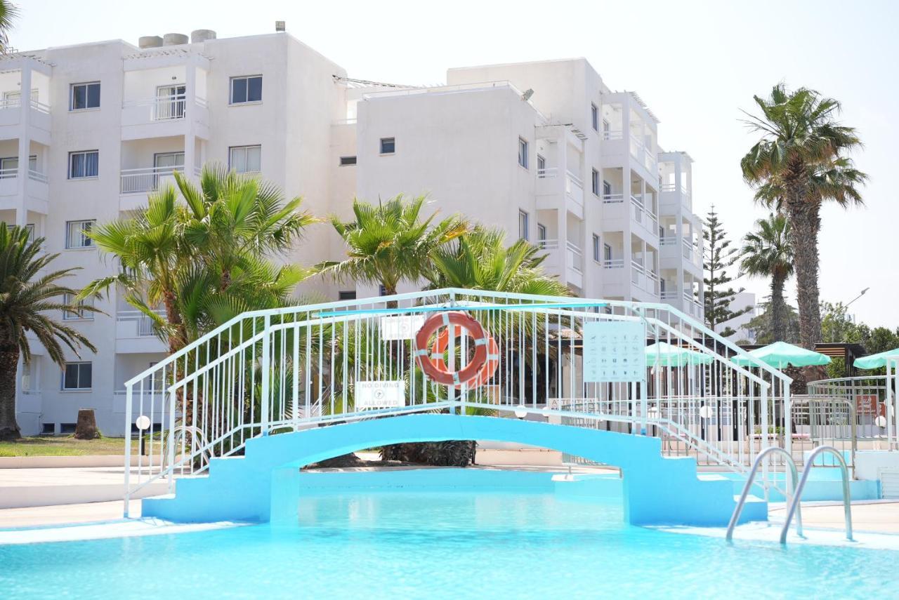 Astreas Beach Hotel Apartments Protaras Ngoại thất bức ảnh
