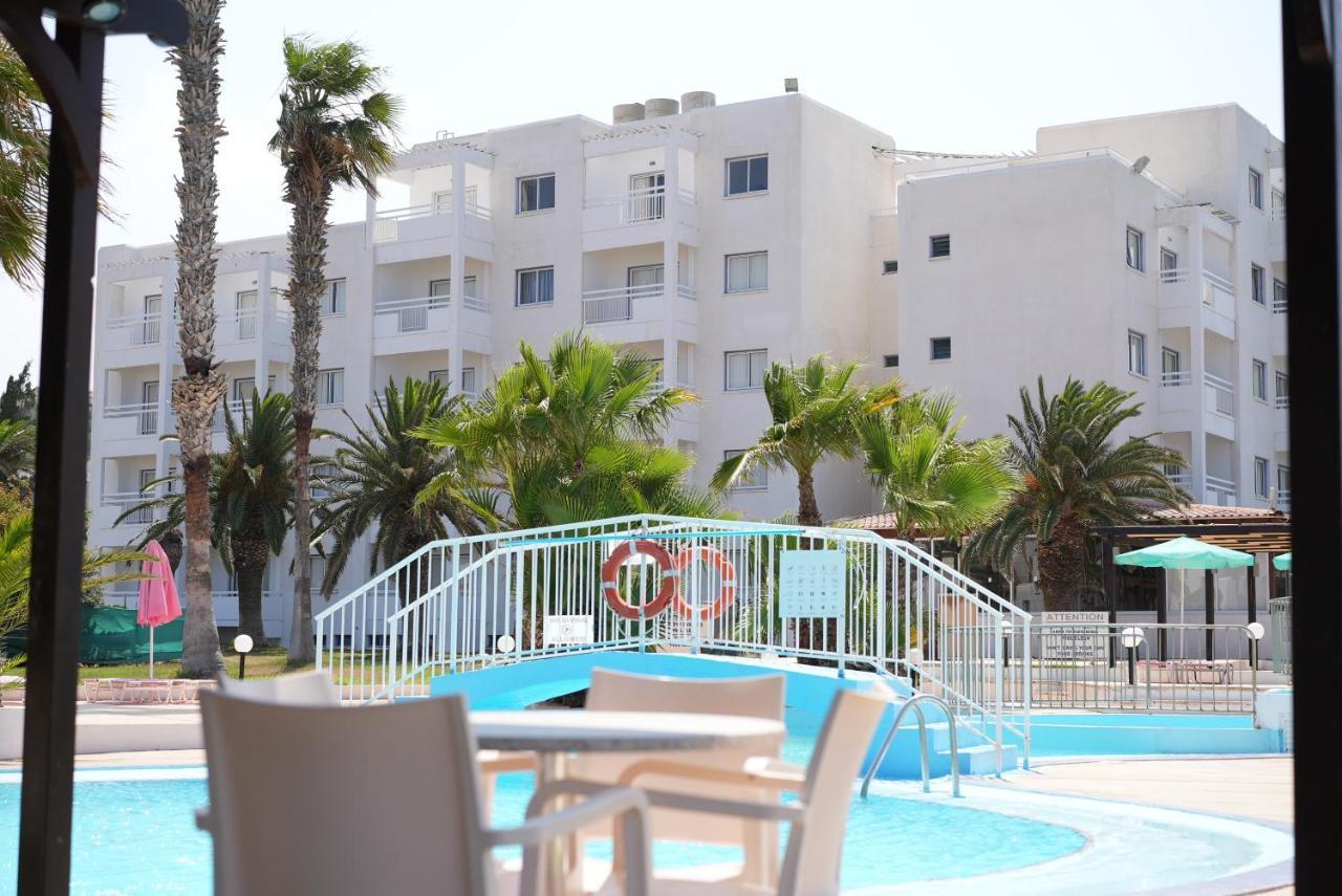 Astreas Beach Hotel Apartments Protaras Ngoại thất bức ảnh