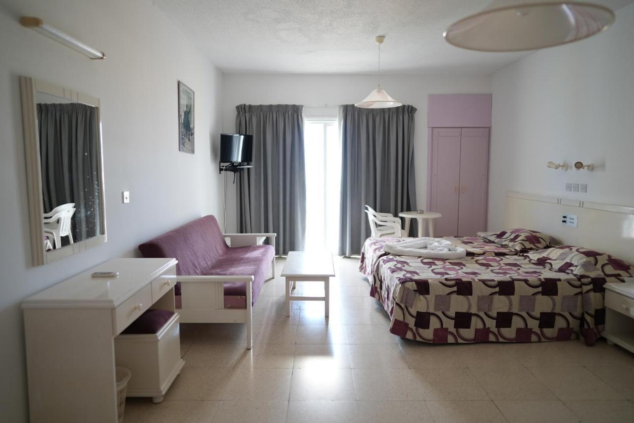Astreas Beach Hotel Apartments Protaras Ngoại thất bức ảnh